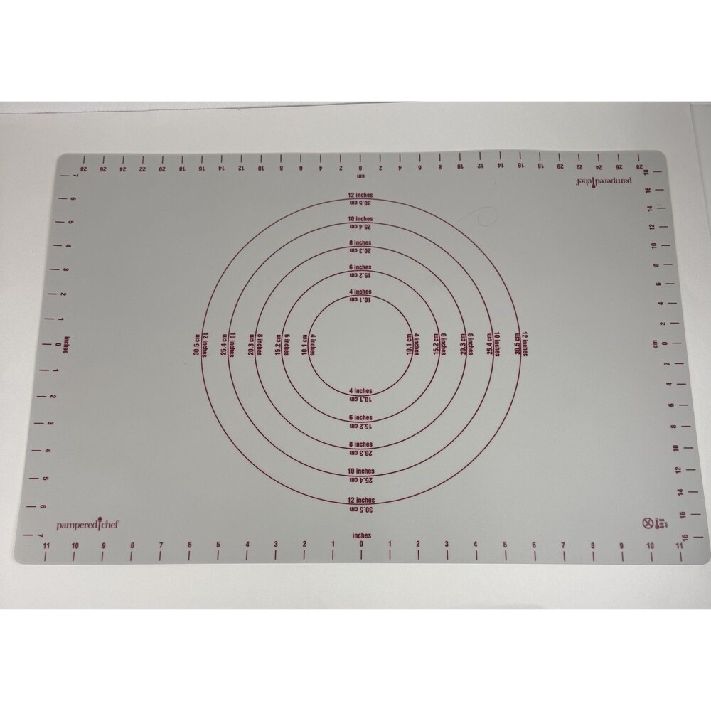Pampered Chef Silicone Pastry Mat ~ 24 x 16 wst-t-1003